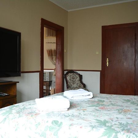 Hotel Posta Дечин Экстерьер фото